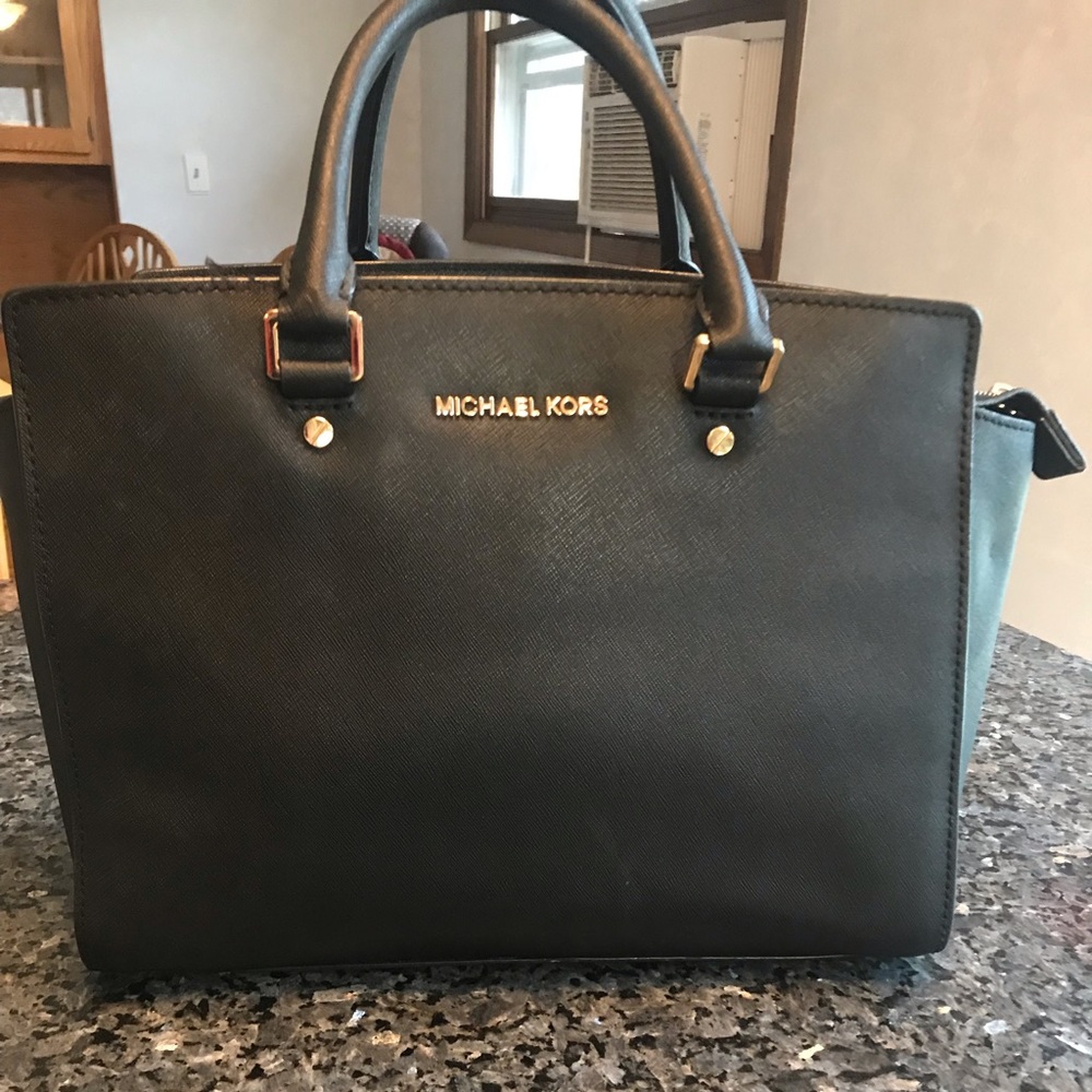 Michael Kors Medium Selma Handbag
